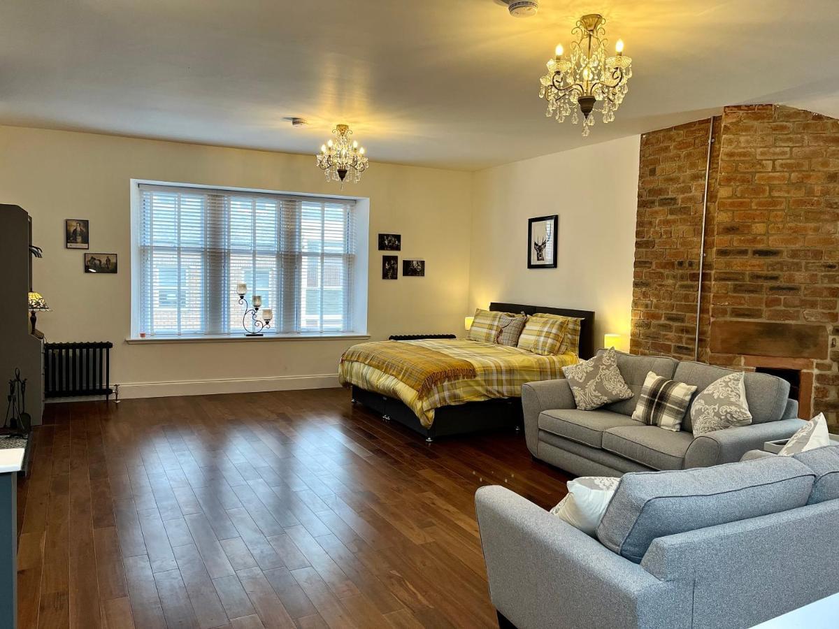 The Bards Loft, Large Studio Apartment Ayr Ngoại thất bức ảnh